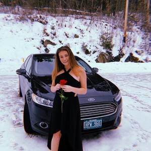 Meet your Posher, Haley